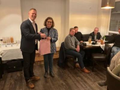 Ruth Baumann, Prsidentin der Unternehmerfrauen im Handwerk Baden-Wrttemberg und Jrgen Beirer, CDU Gemeindeverbands-Vorsitzender. Bild: Bernhard Grunewald